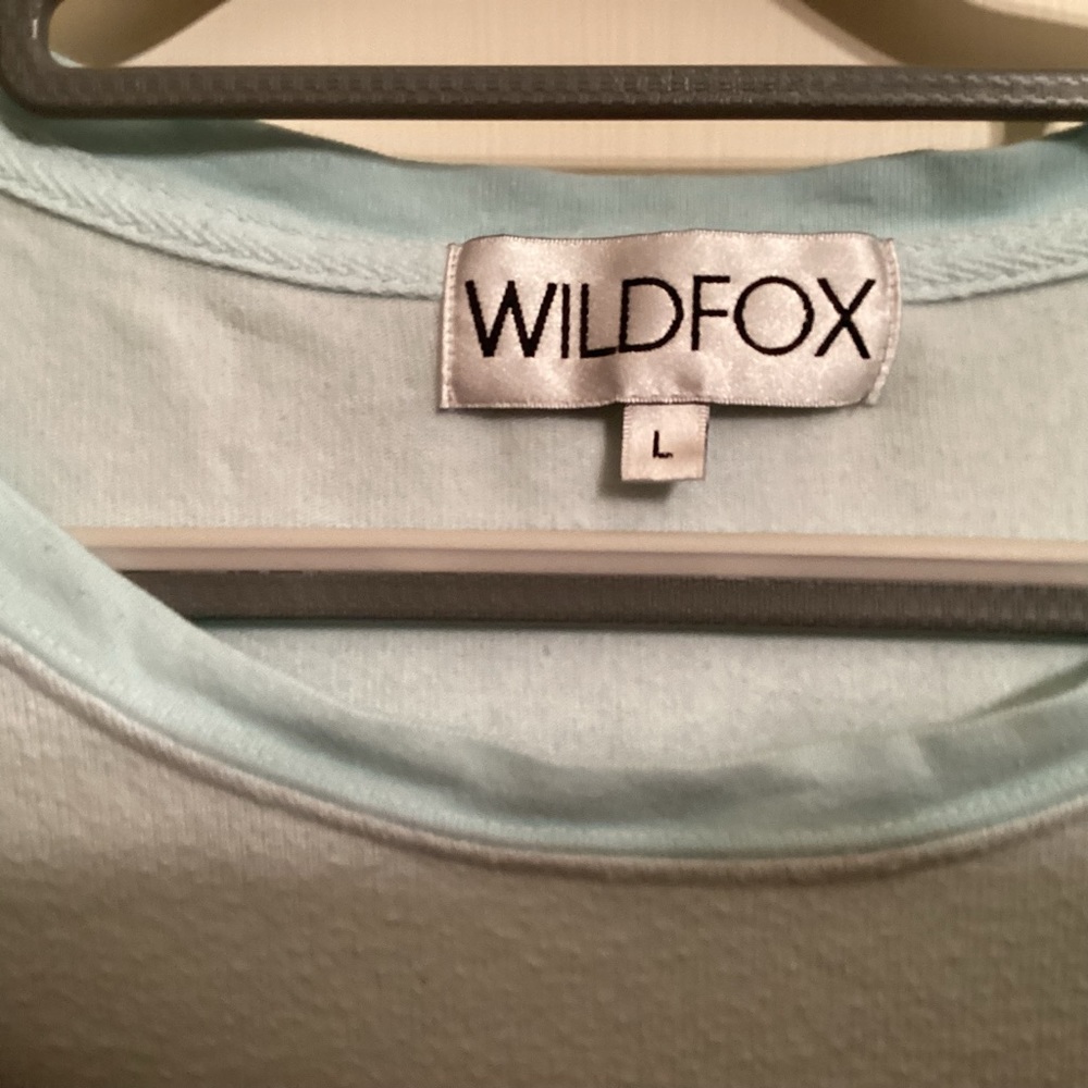 WILDFOX  “DRUNK ON LOVE” LARGE long sleeve shirt